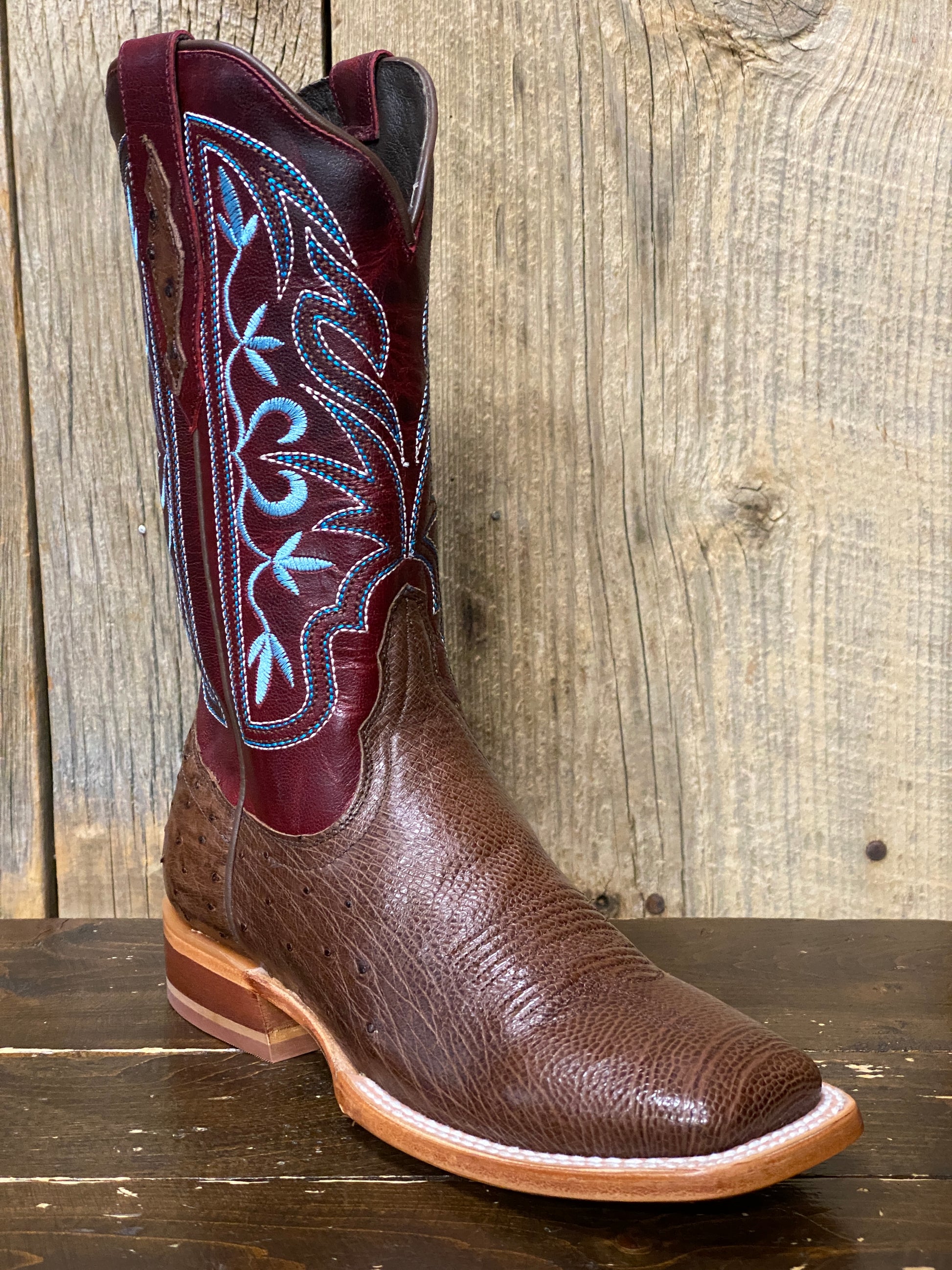 Ariat® Women's Round Up Rider Roper Cowboy Boots – Solano's Boot & Western  Wear
